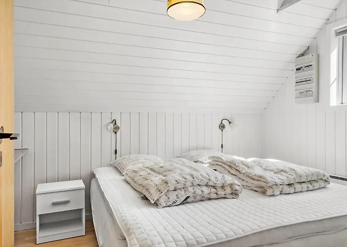 Дом отдыха 10787-ulfborg-graevlingevej-10 *